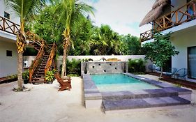 Hotel Boutique La Puerta Azul Beachfront - Adults Only